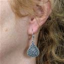 Granulated Crystal Teardrop